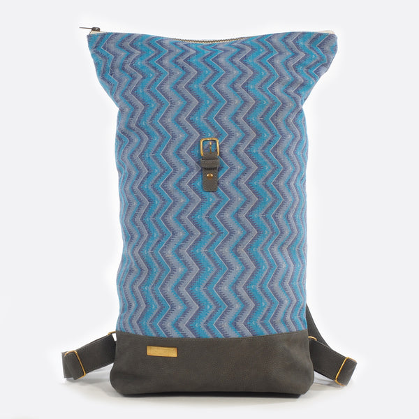 Sun & Moon Blue – Backpack With Leather