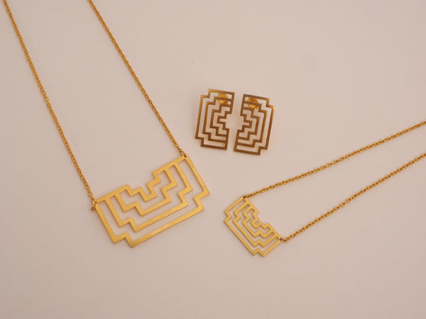 Homage To Peti – Small Gold- Plated Necklace
