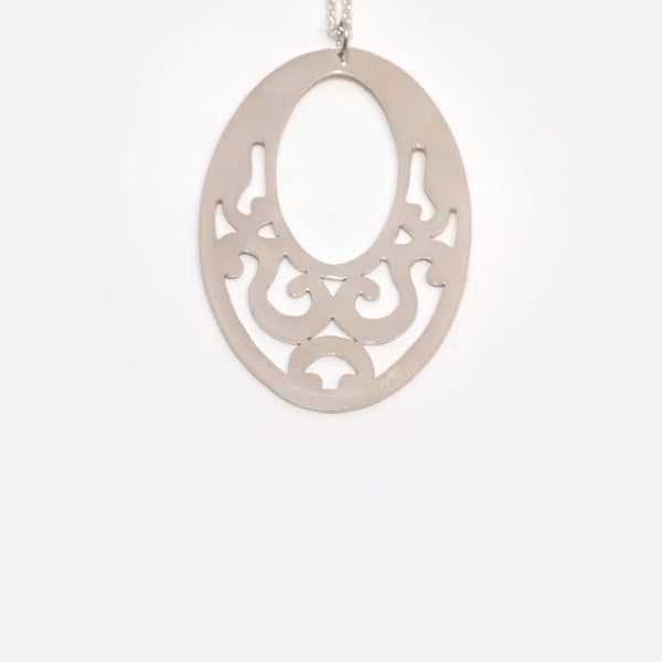 Ornament – Silver Necklace