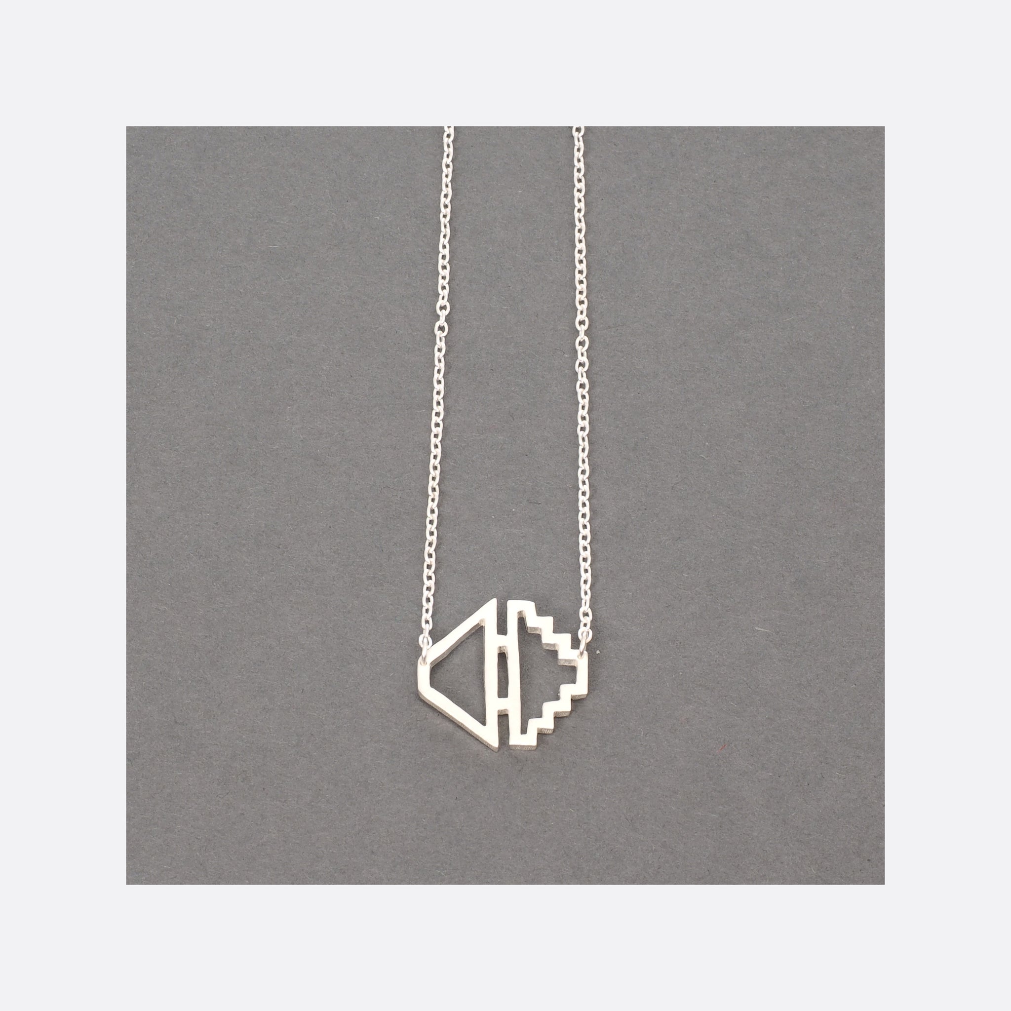 Homage To Dhaka N°4 – Big Silver Necklace