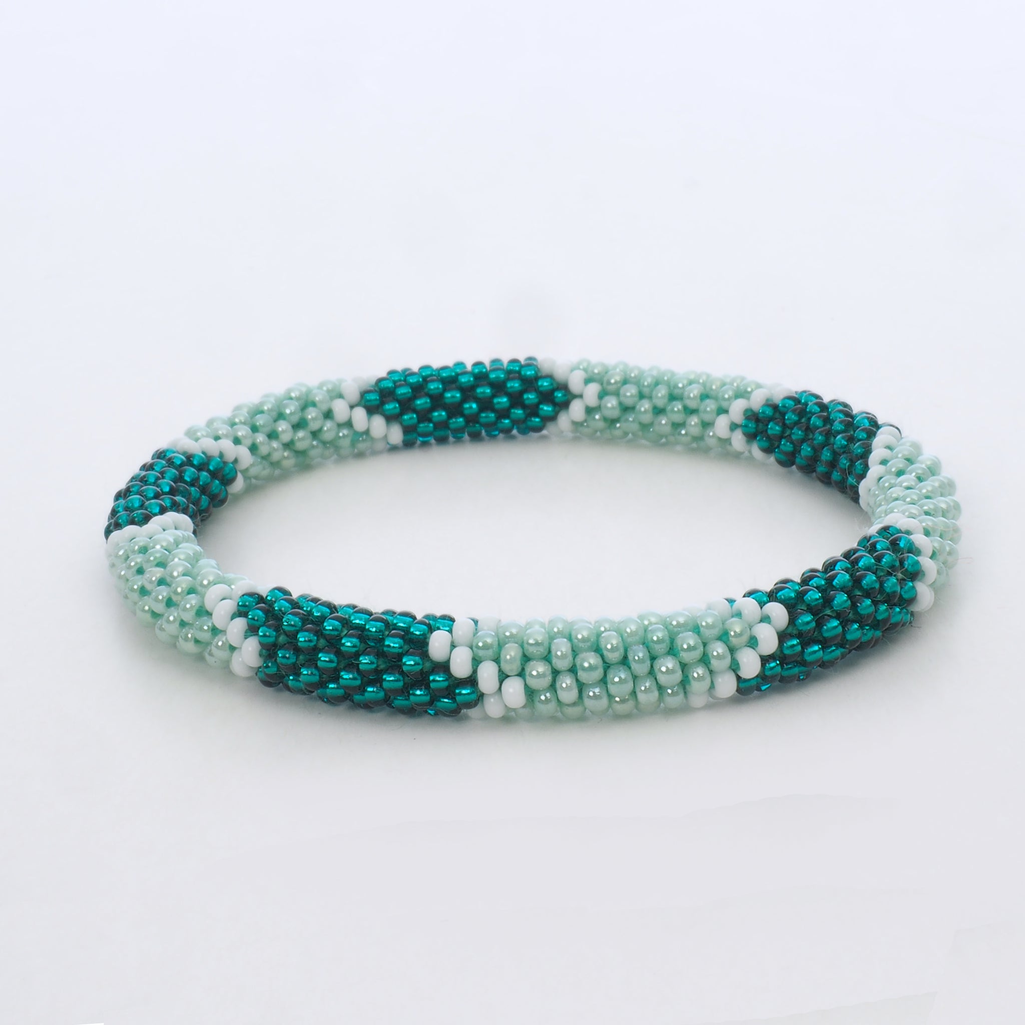 Beaded Bracelet - Shiny Dark Turquoise & White & Light Blue